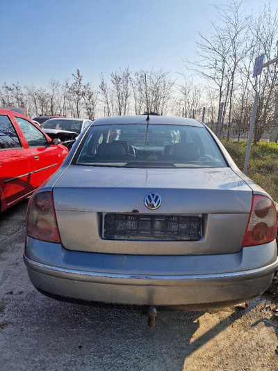 DEZMEMBREZ VOLKSWAGEN PASSAT B5 2003