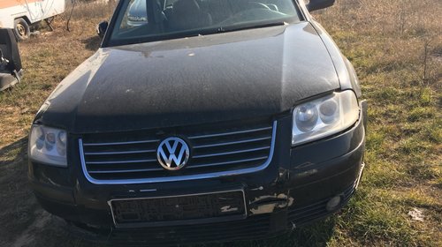 Dezmembrez Volkswagen Passat B5 2004 Sedan 1,