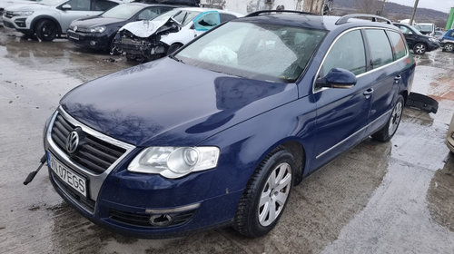 Dezmembrez Volkswagen Passat B6 2007 break 1.