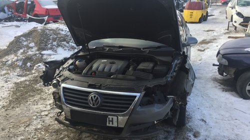 Dezmembrez Volkswagen Passat B6