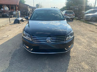 Dezmembrez Volkswagen Passat B7 2.0 TDi an 2012 cod motor CFF