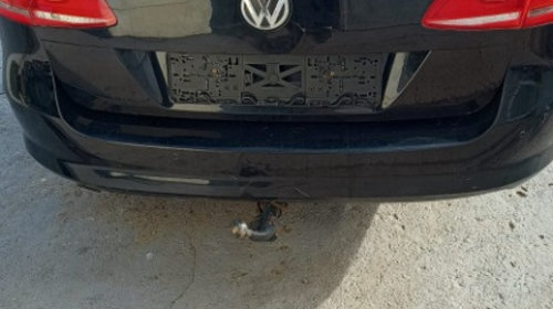 Dezmembrez Volkswagen Passat B7 2011 1.6 tdi