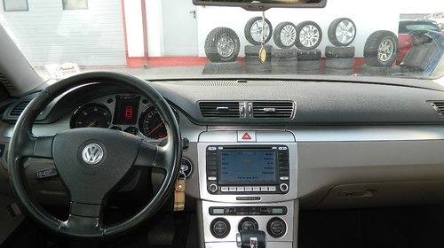 Dezmembrez Volkswagen Passat din 2005-2010