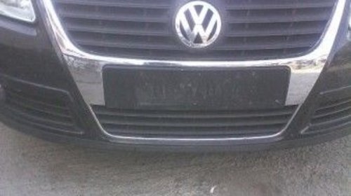 Dezmembrez Volkswagen Passat din 2006, 1.9 bx