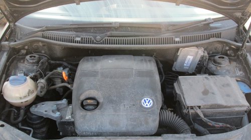 Dezmembrez volkswagen polo 2002 1.2i 6v