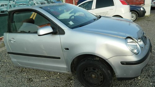 Dezmembrez Volkswagen Polo - 2002