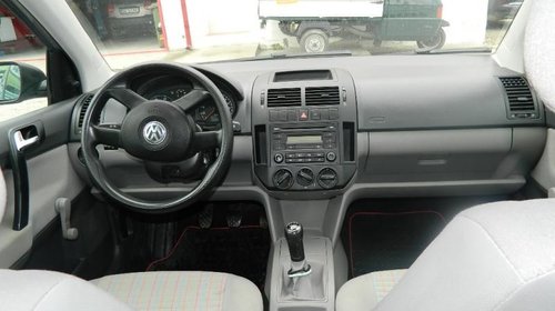 Dezmembrez Volkswagen Polo , 2005-2009 (9N)