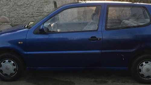 Dezmembrez Volkswagen Polo 6N 1.0 50 CP Fabricatie 1998 Import Germania AER ALL 999 CMC Functional Neavariat !