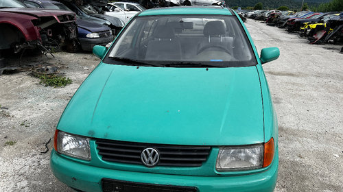 Dezmembrez Volkswagen Polo 6n1 1.0i AEV