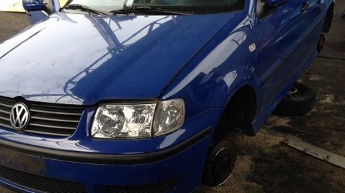 Dezmembrez Volkswagen Polo 6N2 1.4 16V AUB 20