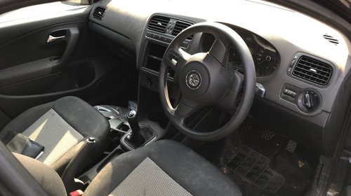 Dezmembrez Volkswagen Polo 6R 2012 Hatchback 1.2 Benzina