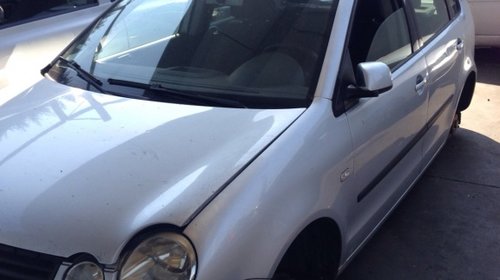 Dezmembrez Volkswagen Polo 9N 1.4 tdi AMF