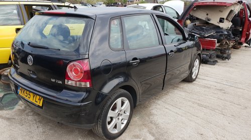 Dezmembrez Volkswagen Polo 9N 2006 1.9tdi 101cp AXR