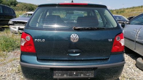 Dezmembrez Volkswagen Polo 9N, motor 1.2 benzina, fabricatie 2005