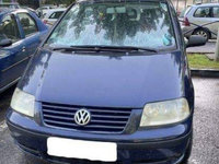 Dezmembrez Volkswagen Sharan 1.9 TDI , an 2003, volan pe stanga