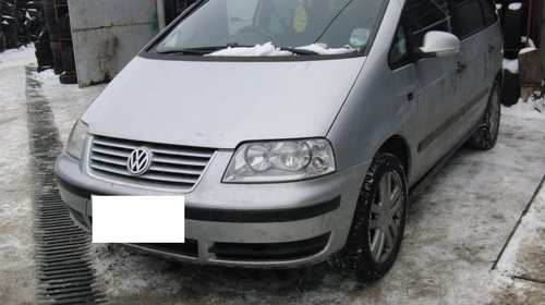 Dezmembrez Volkswagen Sharan 1.9 TDI Cod Motor: ASZ CP 131 An fabricatie 2005 Culoare Gri .