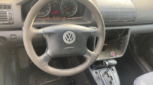 Dezmembrez Volkswagen Sharan 2003 Monovolum 1.9 TDI