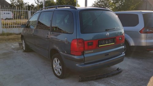 Dezmembrez Volkswagen Sharan 2003 MONOVOLUM 1.9 TDI