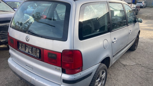 Dezmembrez Volkswagen Sharan 2003 Monovolum 1.9 TDI