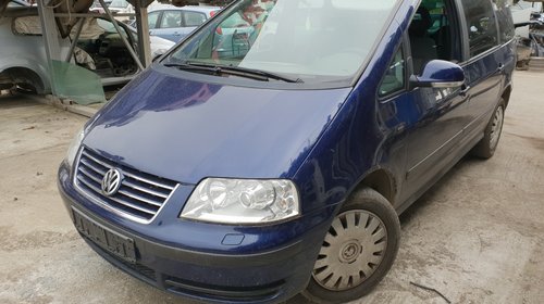 Dezmembrez Volkswagen Sharan 2005 1.9 tdi ASZ