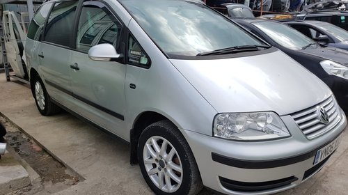 Dezmembrez Volkswagen Sharan 2005 1.9 tdi BVK