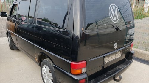 Dezmembrez Volkswagen T4 Caravelle 2.5tdi ACV