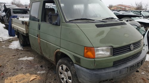 Dezmembrez Volkswagen T4 Carosat 2.4d