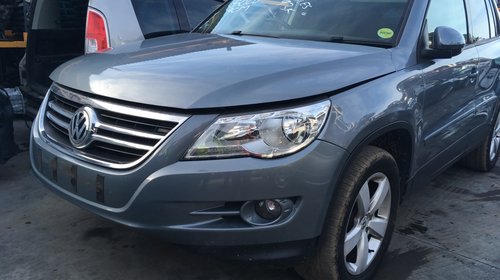 Dezmembrez Volkswagen Tiguan 2009 suv 2.0 tdi