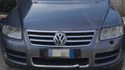 Dezmembrez Volkswagen Touareg 5.0 TDi V10 an 
