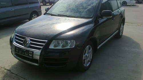 Dezmembrez Volkswagen Touareg din 2006, 2.5d,