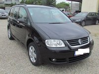 Dezmembrez Volkswagen Touran 1.6 16V FSI BLF din 2005