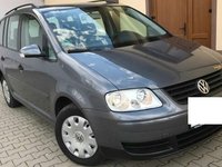 Dezmembrez Volkswagen Touran 1.9 TDI 2005