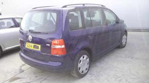 Dezmembrez Volkswagen Touran din 2004, 1.6FSI, BLP