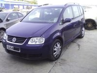 Dezmembrez Volkswagen Touran din 2004, 1.6FSI, BLP