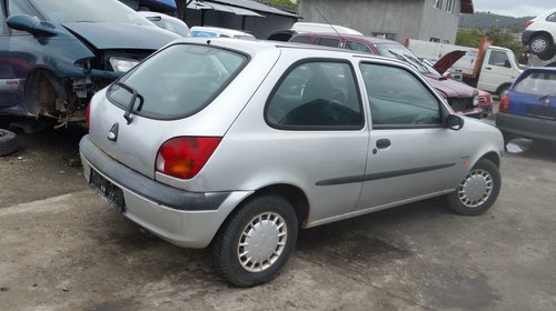 Dezmembrez Volvo 850, an 1995, 2.5 benzina