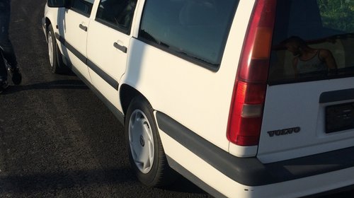 Dezmembrez volvo 850 din 1997 motor 2.0 benzina