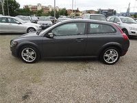 Dezmembrez volvo c30,an 2008,1.6 diesel,avariat fata,