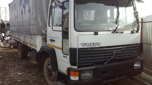 Dezmembrez Volvo FL6,