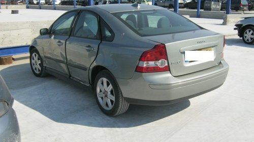 Dezmembrez Volvo S40, 2005, 2.0d,