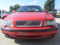 Dezmembrez Volvo S40 DIN 1999