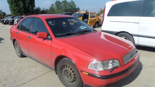 Dezmembrez Volvo S40 DIN 1999