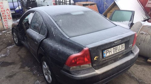 Dezmembrez Volvo S60 2.4 diesel