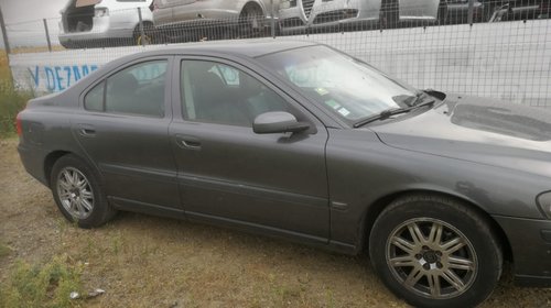 Dezmembrez Volvo S60 2004 LIMUZINA 2401