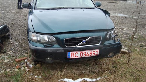 Dezmembrez Volvo S60 din 2004 cutie automata 