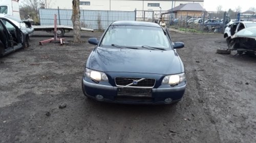 Dezmembrez Volvo, S60 I ,an 2003 , motorizare 2.4