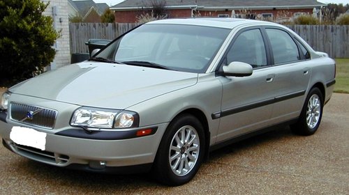 Dezmembrez volvo s80 2.0 benzina 2000