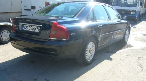 Dezmembrez Volvo S80 2.4 Diesel an 2004