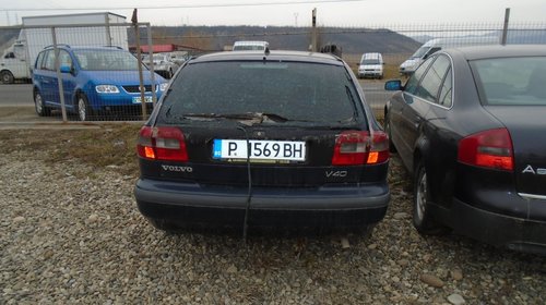 Dezmembrez Volvo V 40 2000 , 1,6 B