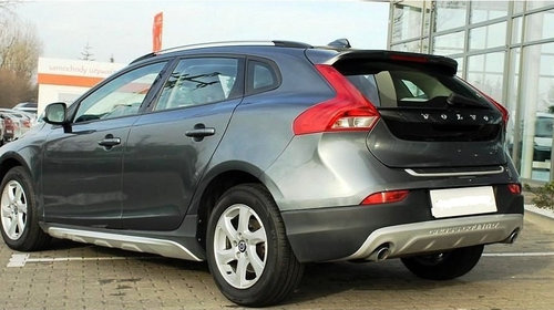 Dezmembrez Volvo V40 2.0 d D3 2013