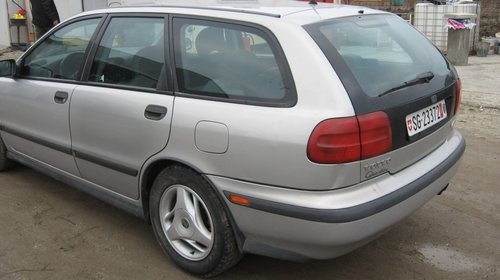 DEZMEMBREZ VOLVO V40 3D 2000 BENZINA